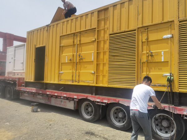 丹巴汽油发电机对供油装置的要求