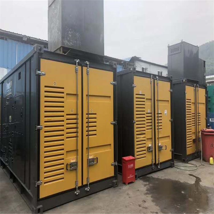 丹巴温度变化对不同类型欠压保护装置的可靠性影响有何差异？